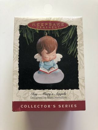 Hallmark Mary 