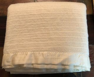 Vtg Acrylic Cream Blanket Satin Trim 68x90” Made In Usa